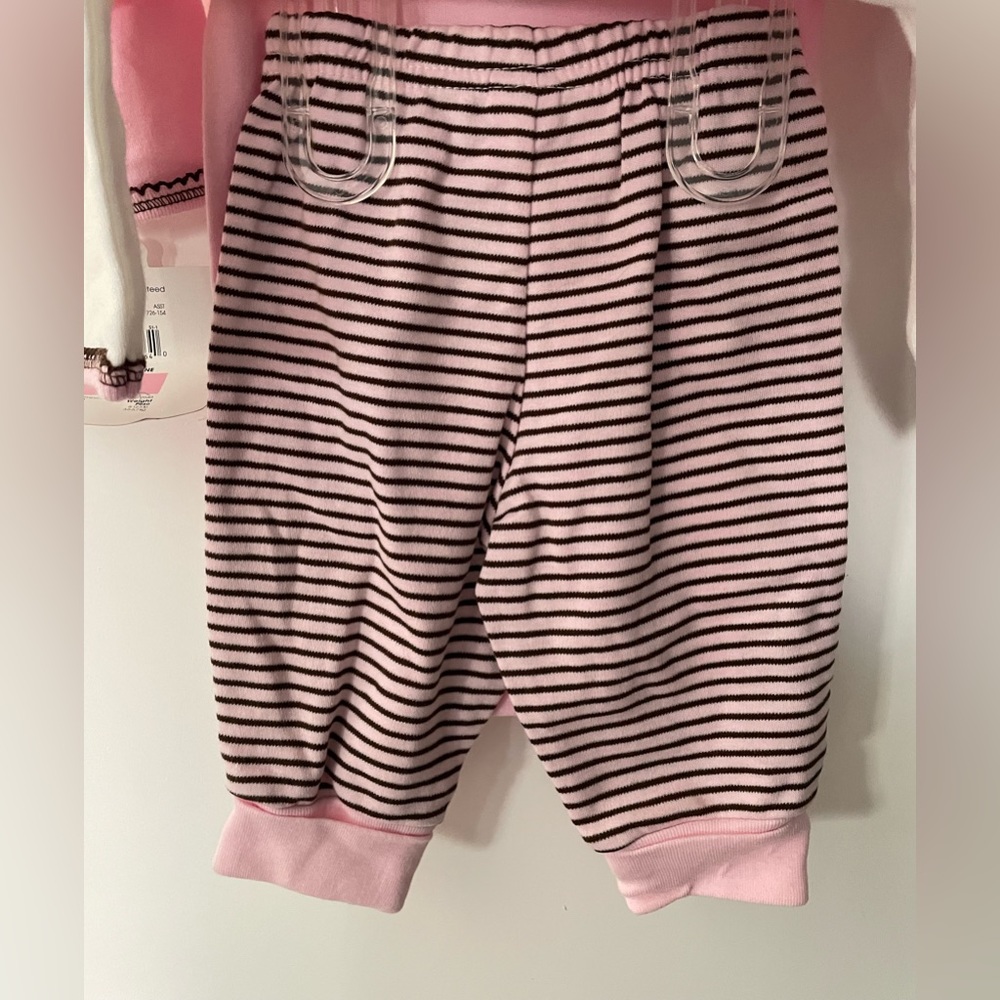 🦄 NWT Baby 3 Piece Outfit - Picture 3 of 5